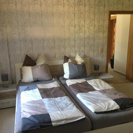 Ferienwohnung Am Goethe Park Fuer 2 Bis 3 Personen Jena Exterior photo