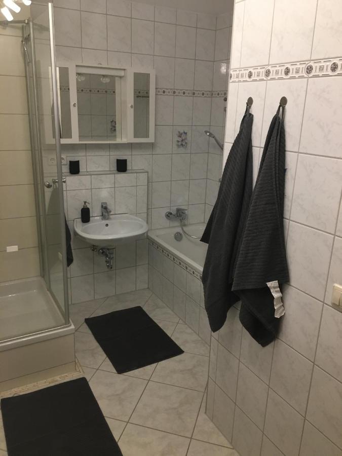 Ferienwohnung Am Goethe Park Fuer 2 Bis 3 Personen Jena Exterior photo
